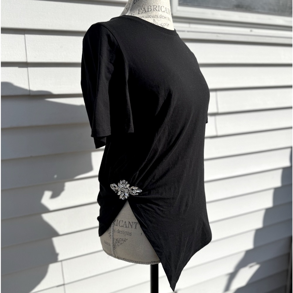 NWT Women’s Express Bejeweled Short-Sleeve Top